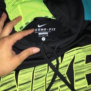 nike sweater
